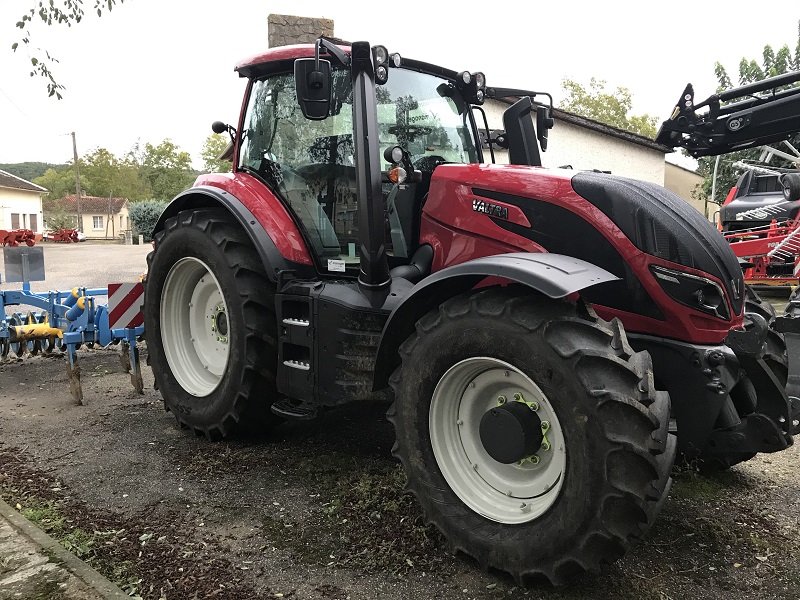 tracteur valtra t 214