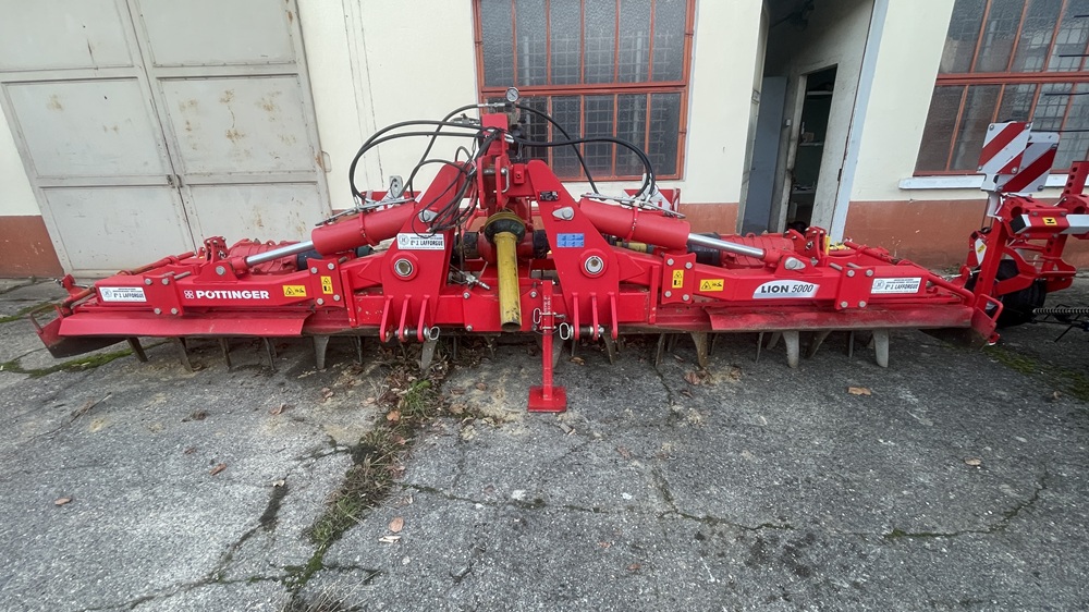 Herse rotative Pöttinger Lion 5000 gers