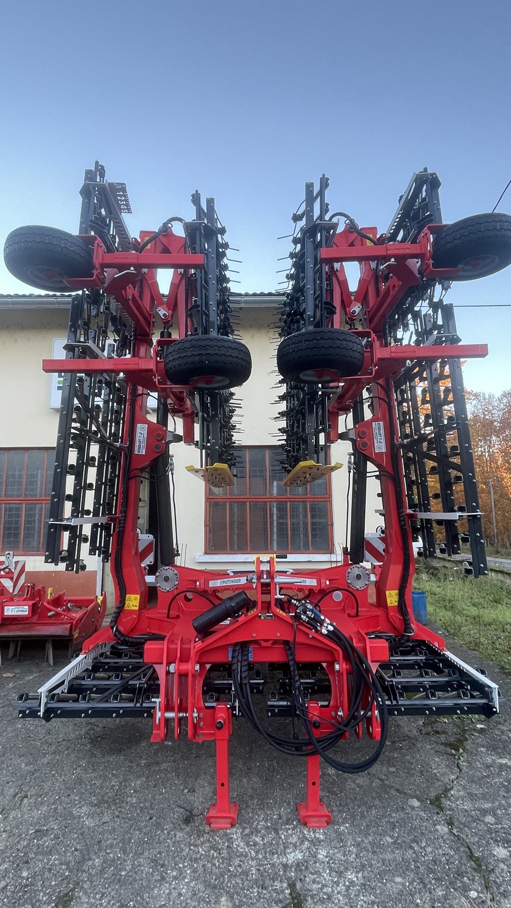 herse rotative tinecare pottinger 12050 master gers