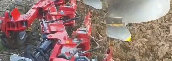 charrue pottinger servo 3000 plus