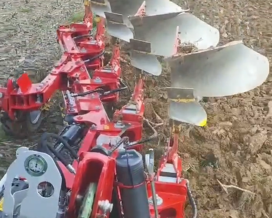 charrue pottinger servo 3000 plus