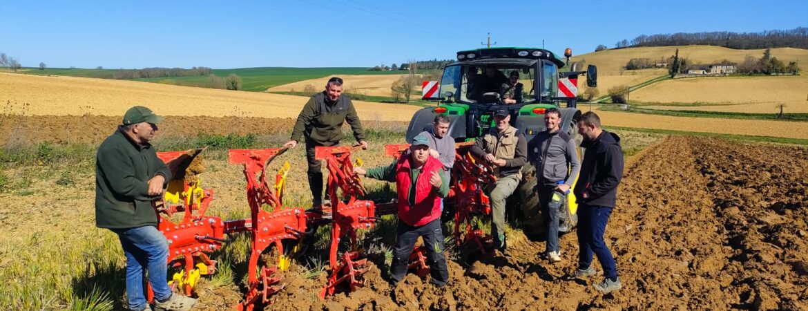 charrue servo nova 3000 pottinger